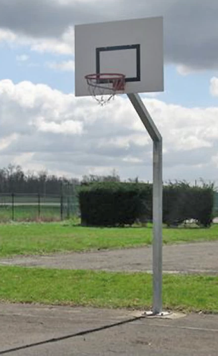 Panier De Basket 2.60m à Sceller Déport 1.20m
